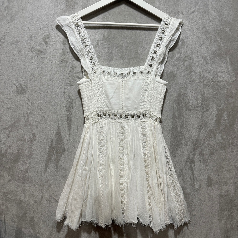 Free People Ivory Verona Square-Neck Crochet Lace Raw-Hem Mini Dress Sz S/P - Picture 2 of 10
